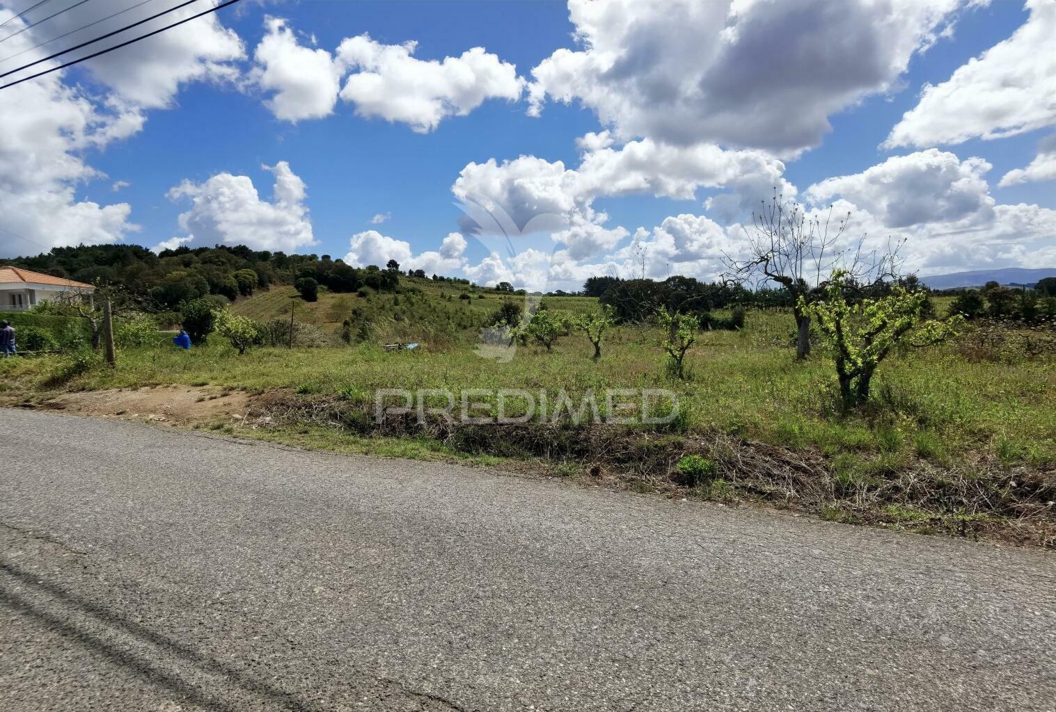 Terreno urbano, localizado na roliça - bombarral