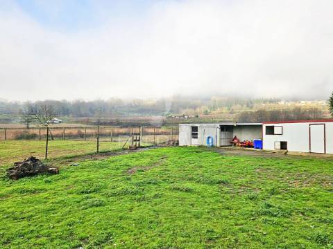 Moradia bi - familiar t2 + t2