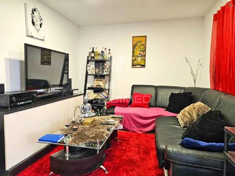 Moradia bi - familiar t2 + t2