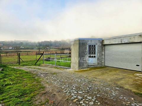 Moradia bi - familiar t2 + t2