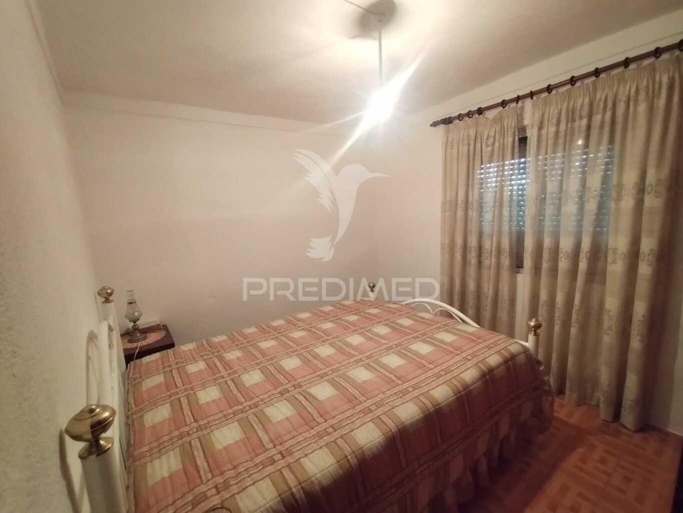 Casa em tolosa, totalmente recoperada e mobiliada.