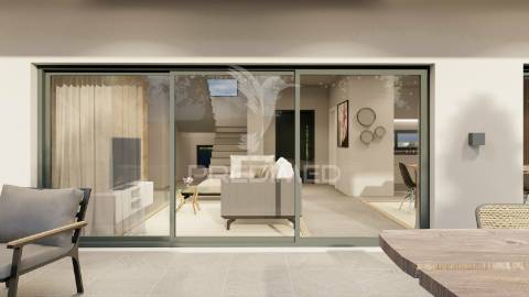 Moradias deluxe t3 com piscina e garagem - patã de cima