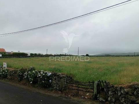 Terreno urbano em santa cruz - praia da vitória