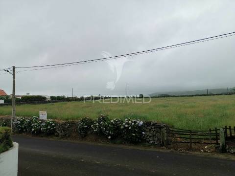 Terreno urbano em santa cruz - praia da vitória