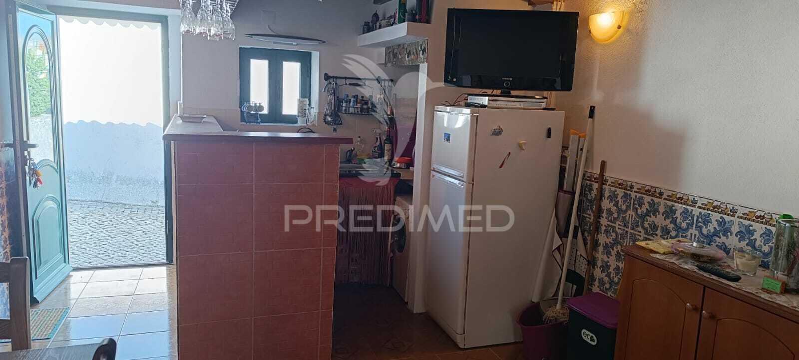 Casa totalmente renovada e mobilada em arez