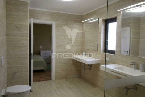 Penthouse t4 com piscina privada em albufeira