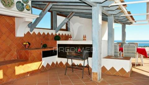 Penthouse t4 com piscina privada em albufeira