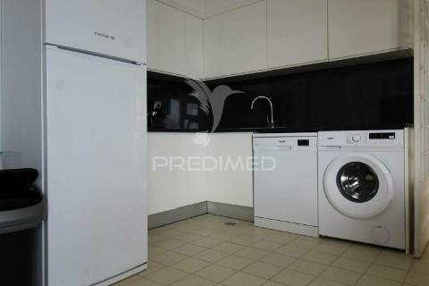 Penthouse t4 com piscina privada em albufeira