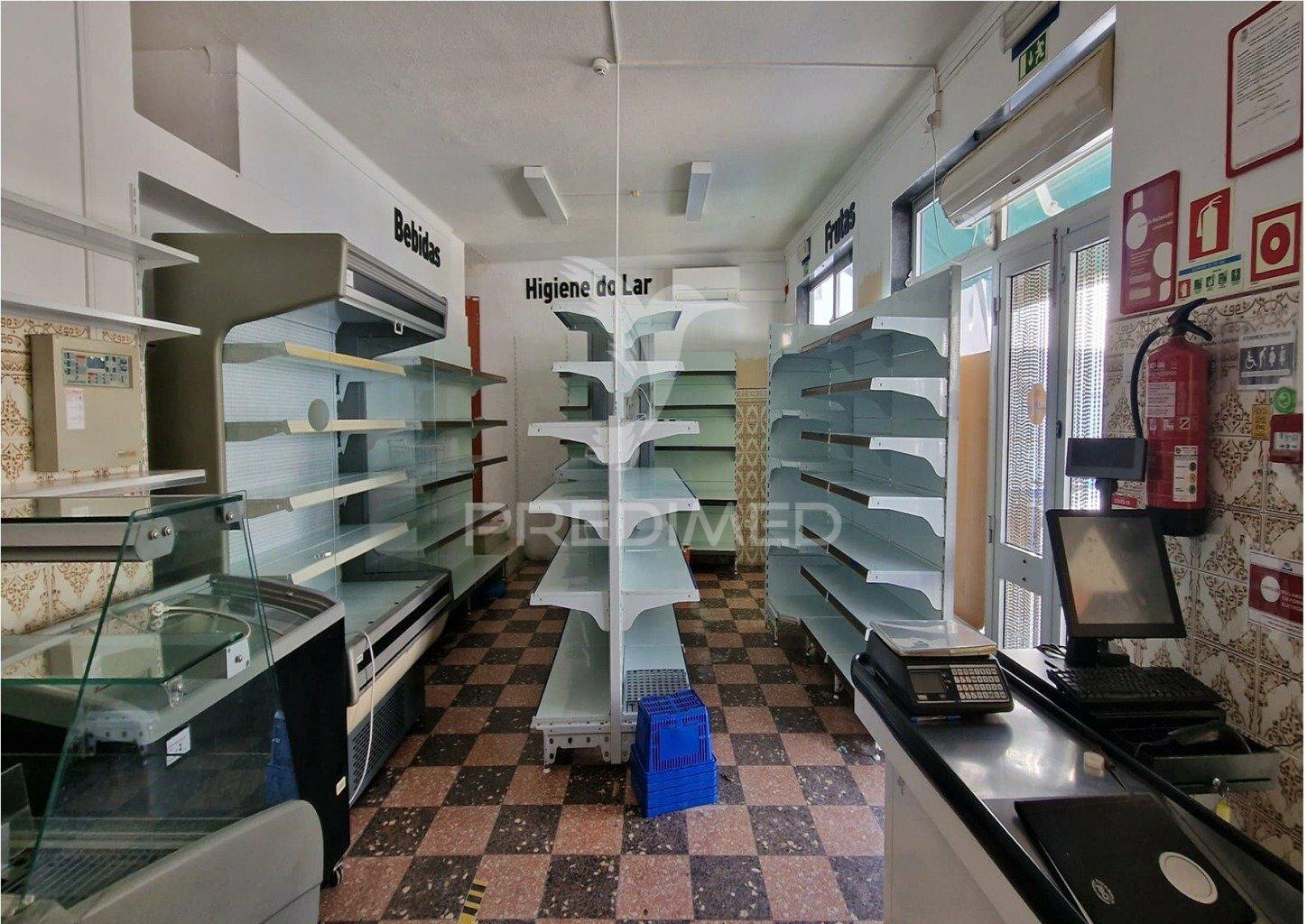Espaço comercial para venda no torrão do alentejo