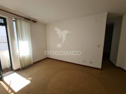 Apartamento t3 no centro de macedo de cavaleiros