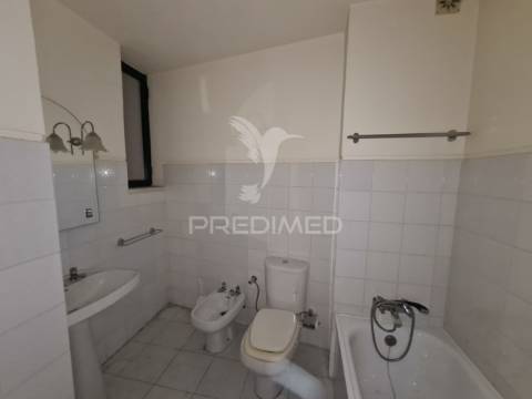 Apartamento t3 no centro de macedo de cavaleiros