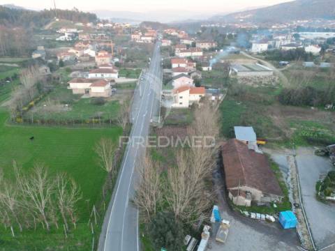 Terreno em briteiros santo estêvão - guimarães