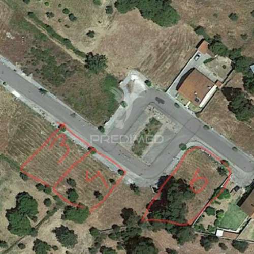 Terreno urbano em mouriscas, abrantes