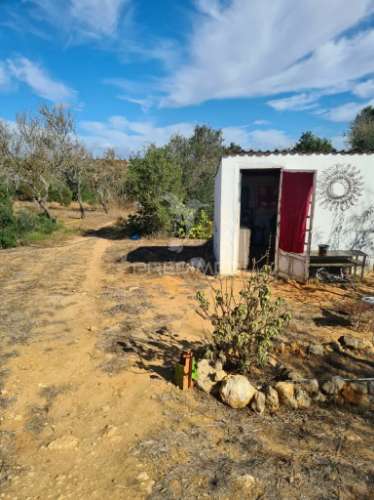 Terreno misto com 7,5 hectares  em albufeira