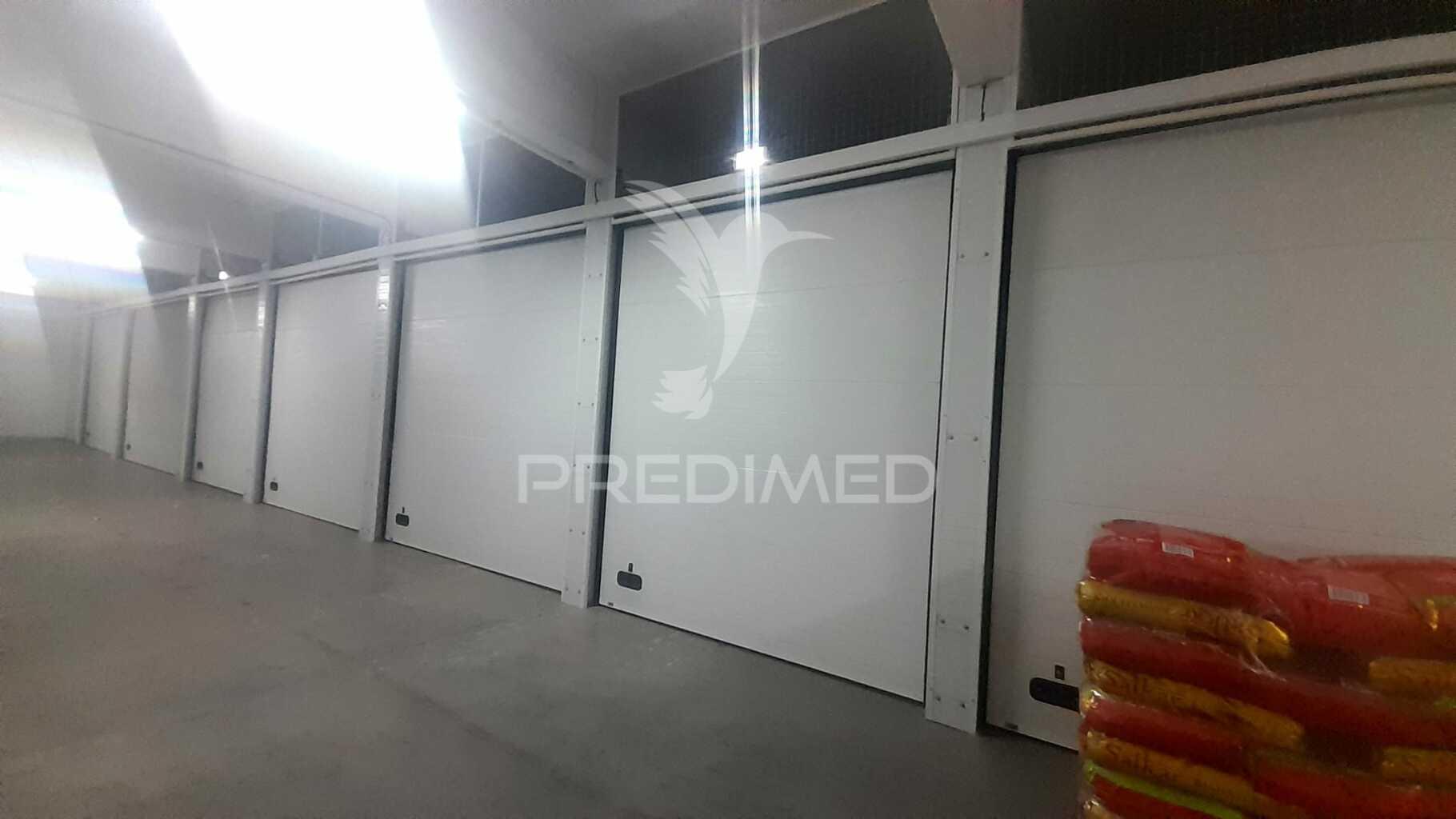 Espaço armazenagem várias áreas portela aeroporto