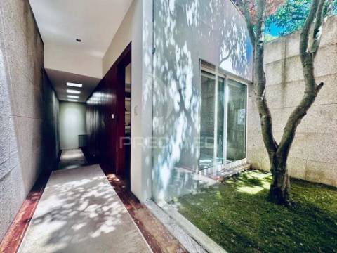 Moradia individual térrea t3 (suítes) em braga