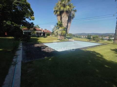 Moradia individual térrea t3 (suítes) em braga