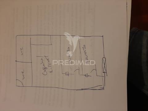 Espaço comercial/escritório em vale de milhaços