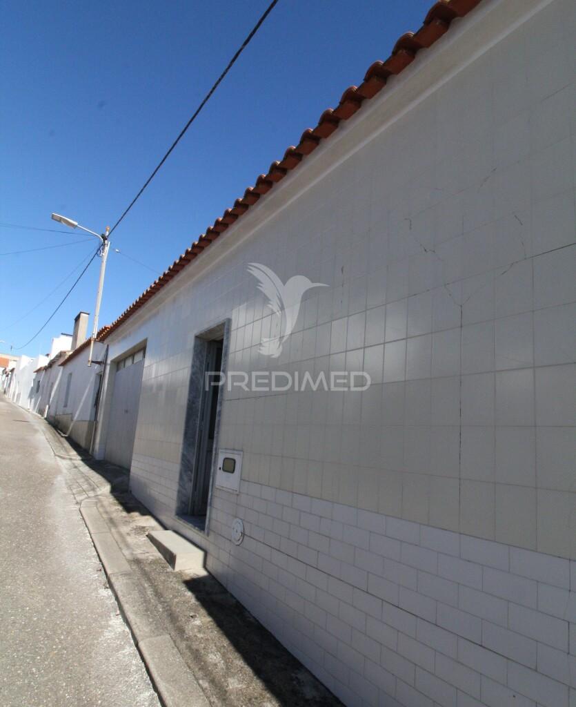 Excelente moradia t3+1  cabeção