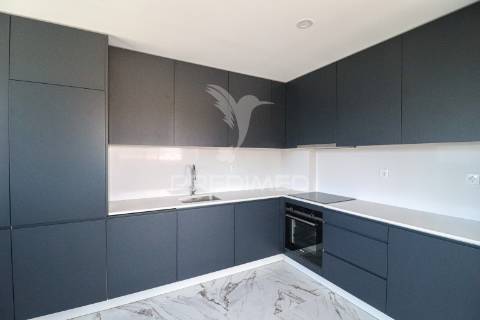 Apartamento t2 novo a minutos da praia em canidelo, vila nova de gaia