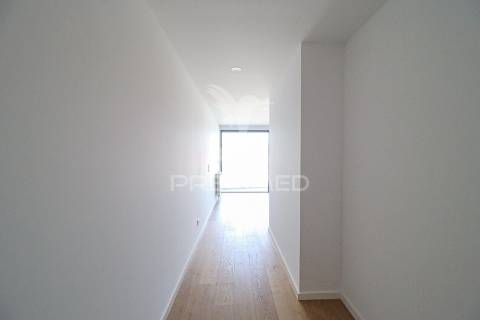 Apartamento t2 novo a minutos da praia em canidelo, vila nova de gaia