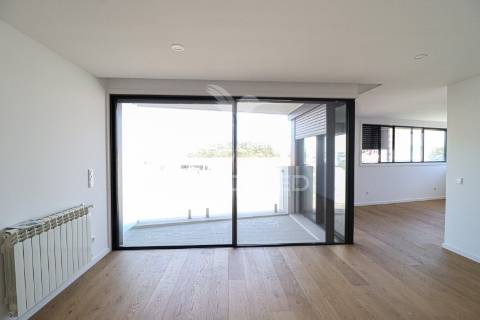 Apartamento t2 novo a minutos da praia em canidelo, vila nova de gaia