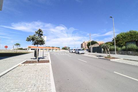 Apartamento t2 novo a minutos da praia em canidelo, vila nova de gaia
