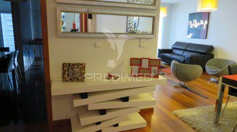 Apartamento de luxo t3 perto da estrada monumental vista mar