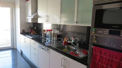 Apartamento de luxo t3 perto da estrada monumental vista mar