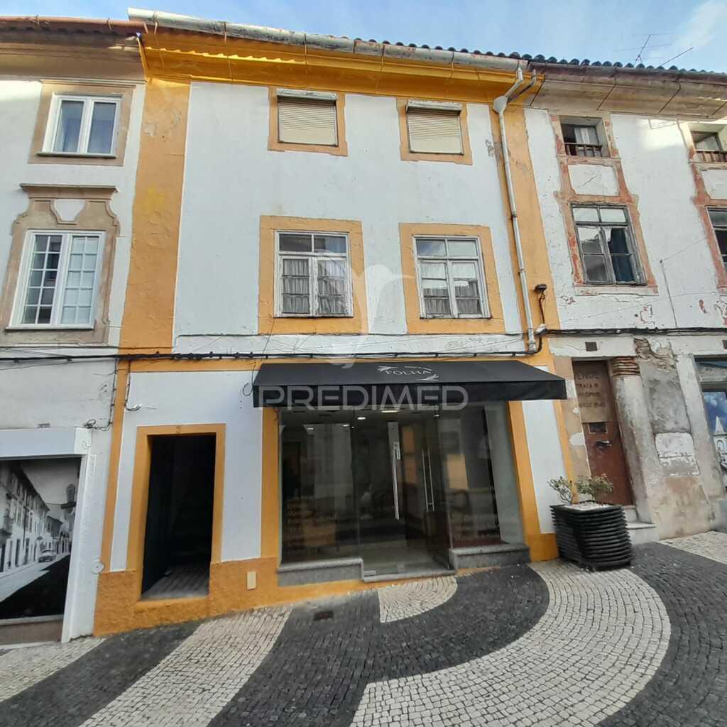 Edifício no centro da cidade