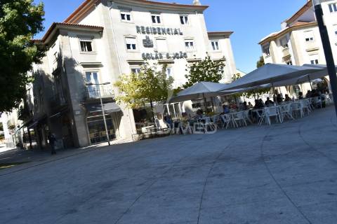 Prédio devoluto para reconstruir