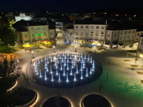 Prédio devoluto para reconstruir