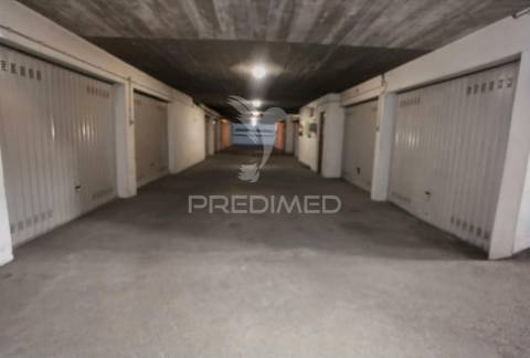 Lugar de garagem à venda no entroncamento