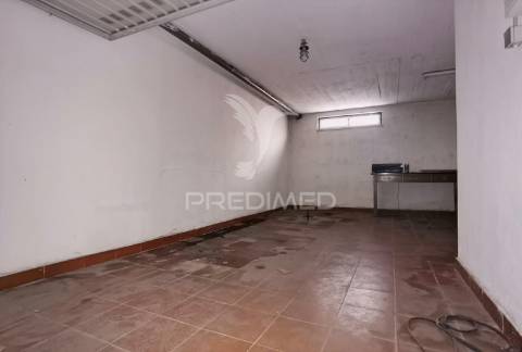 Lugar de garagem à venda no entroncamento