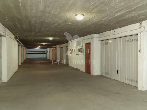 Lugar de garagem à venda no entroncamento