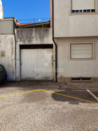 Lugar de garagem à venda no entroncamento