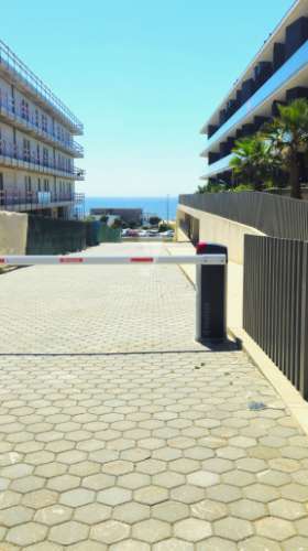 Apartamento t3 duplex na primeira linha de mar