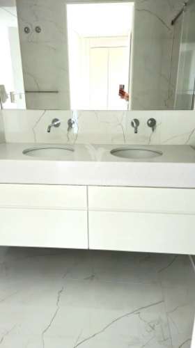 Apartamento t3 duplex na primeira linha de mar