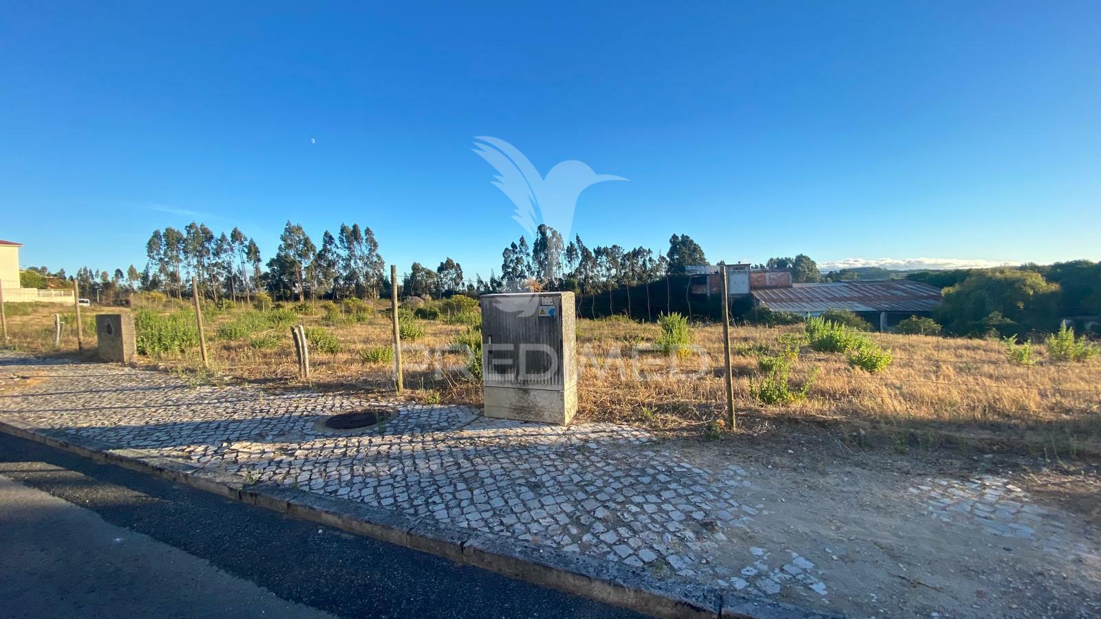Lote de terreno para moradia
