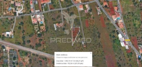 Terreno na zona de vale judeu, loulé