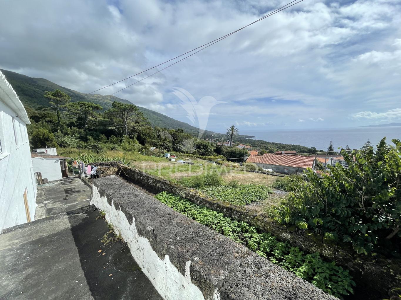 Quinta à venda em urzelina
