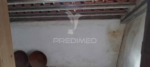 Moradia em montalvão