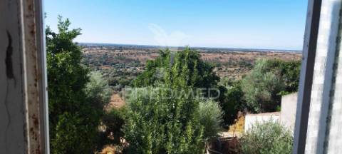 Moradia em montalvão