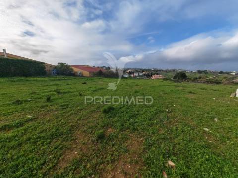 Terreno de 1.290 m2 com projecto aprovado