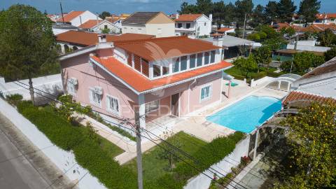 Fernão ferro, moradia t3 + 2, piscina e garagem