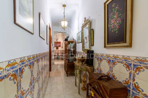 Fernão ferro, moradia t3 + 2, piscina e garagem