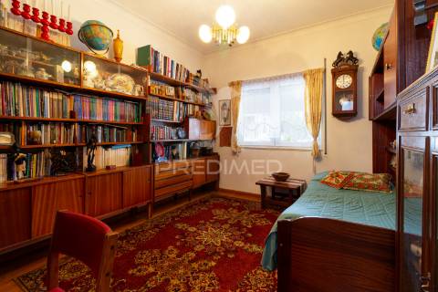 Fernão ferro, moradia t3 + 2, piscina e garagem