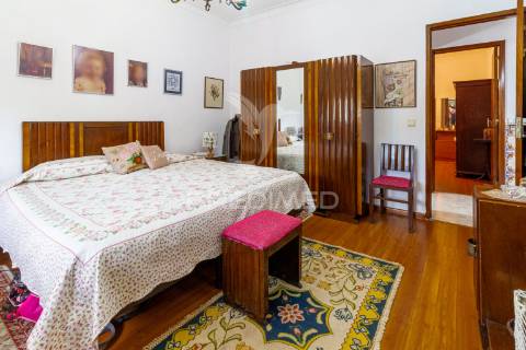 Fernão ferro, moradia t3 + 2, piscina e garagem