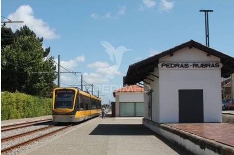 Terreno urbano proximo ao metro