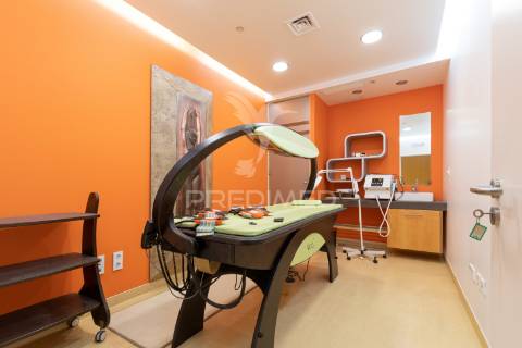 Loja com 335m2 no centro da cidade de olhão